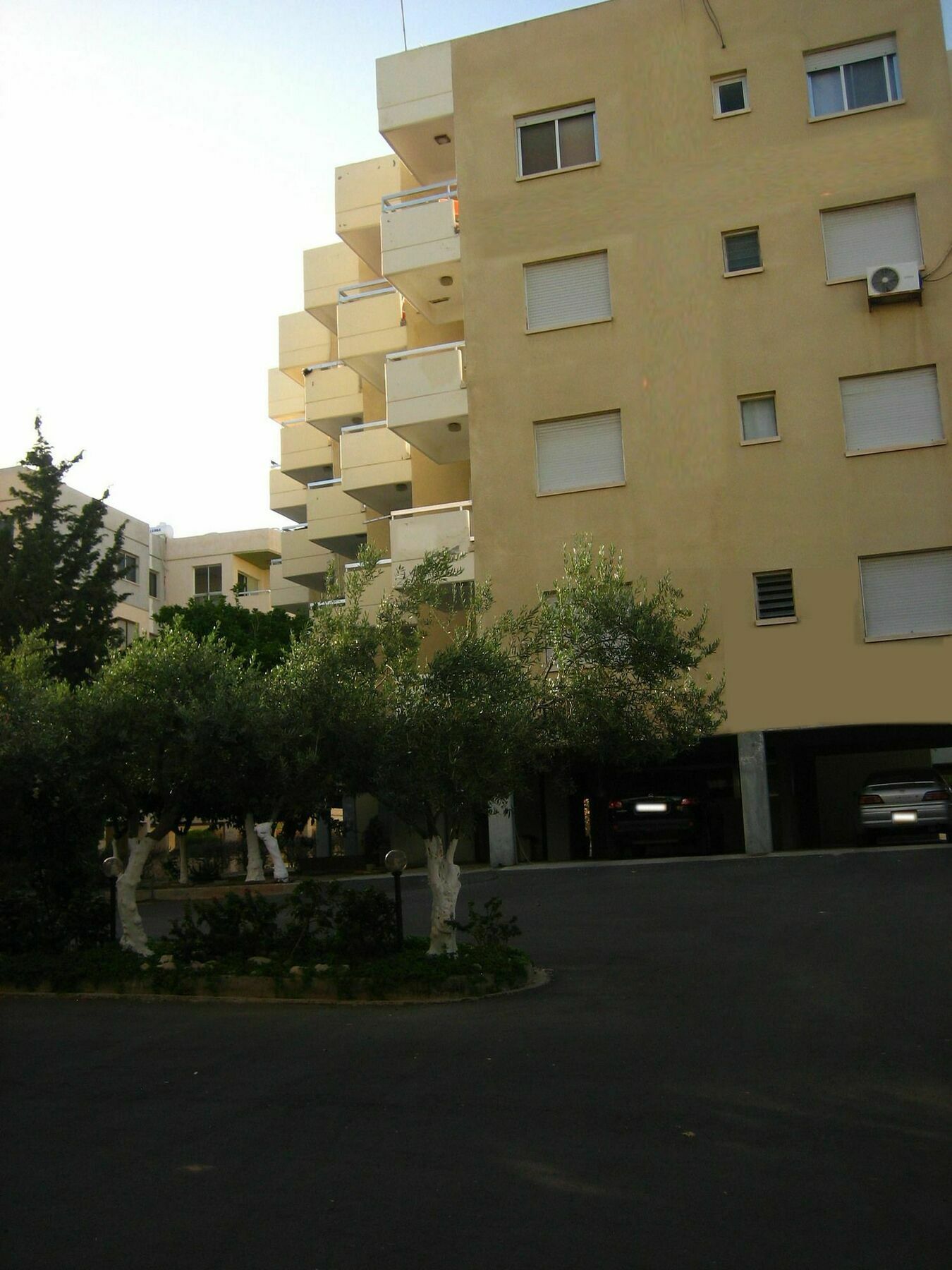 Green Valley Modern Studio Limassol Exterior photo