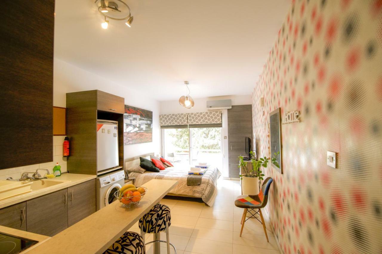 Green Valley Modern Studio Limassol Exterior photo